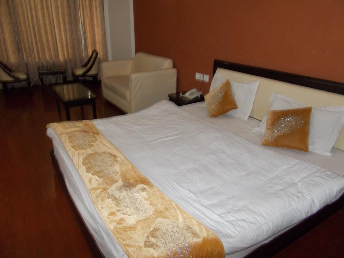 Hotel Well Come Park Nainital Zewnętrze zdjęcie