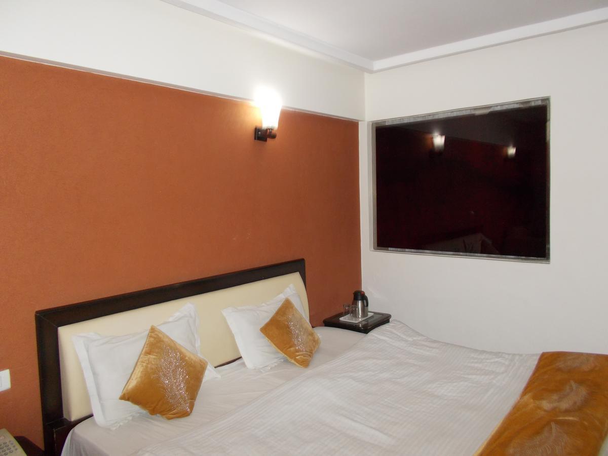 Hotel Well Come Park Nainital Zewnętrze zdjęcie